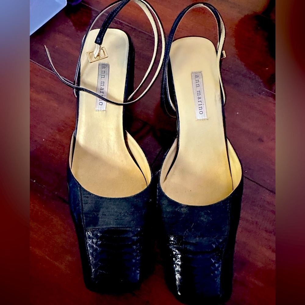Ann Marino Black ankle strap dress heels. Barely worn.